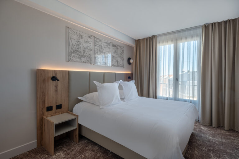 Chambre lit double